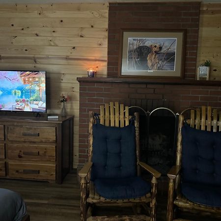 Kootenai Valley Motel 보너스페리 외부 사진