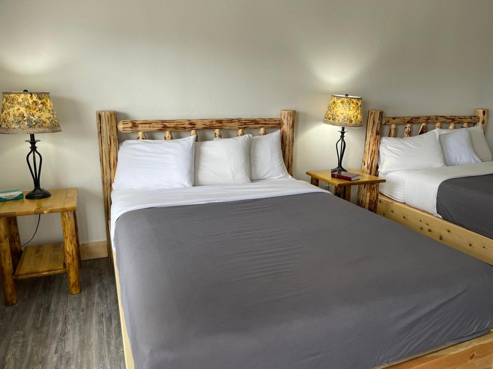 Kootenai Valley Motel 보너스페리 외부 사진