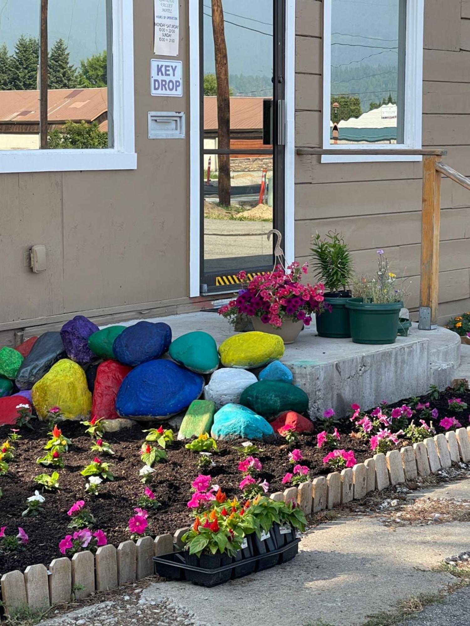 Kootenai Valley Motel 보너스페리 외부 사진