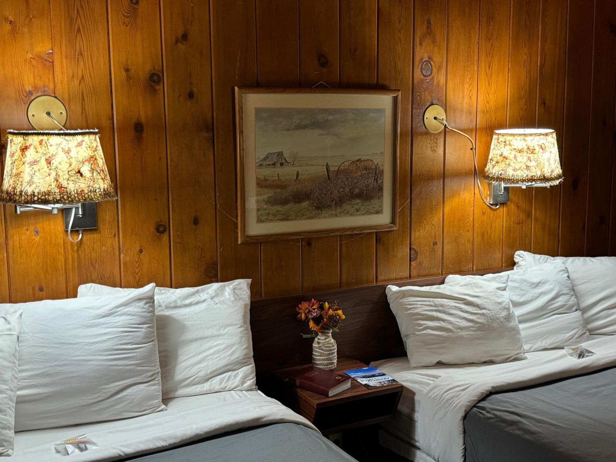 Kootenai Valley Motel 보너스페리 외부 사진