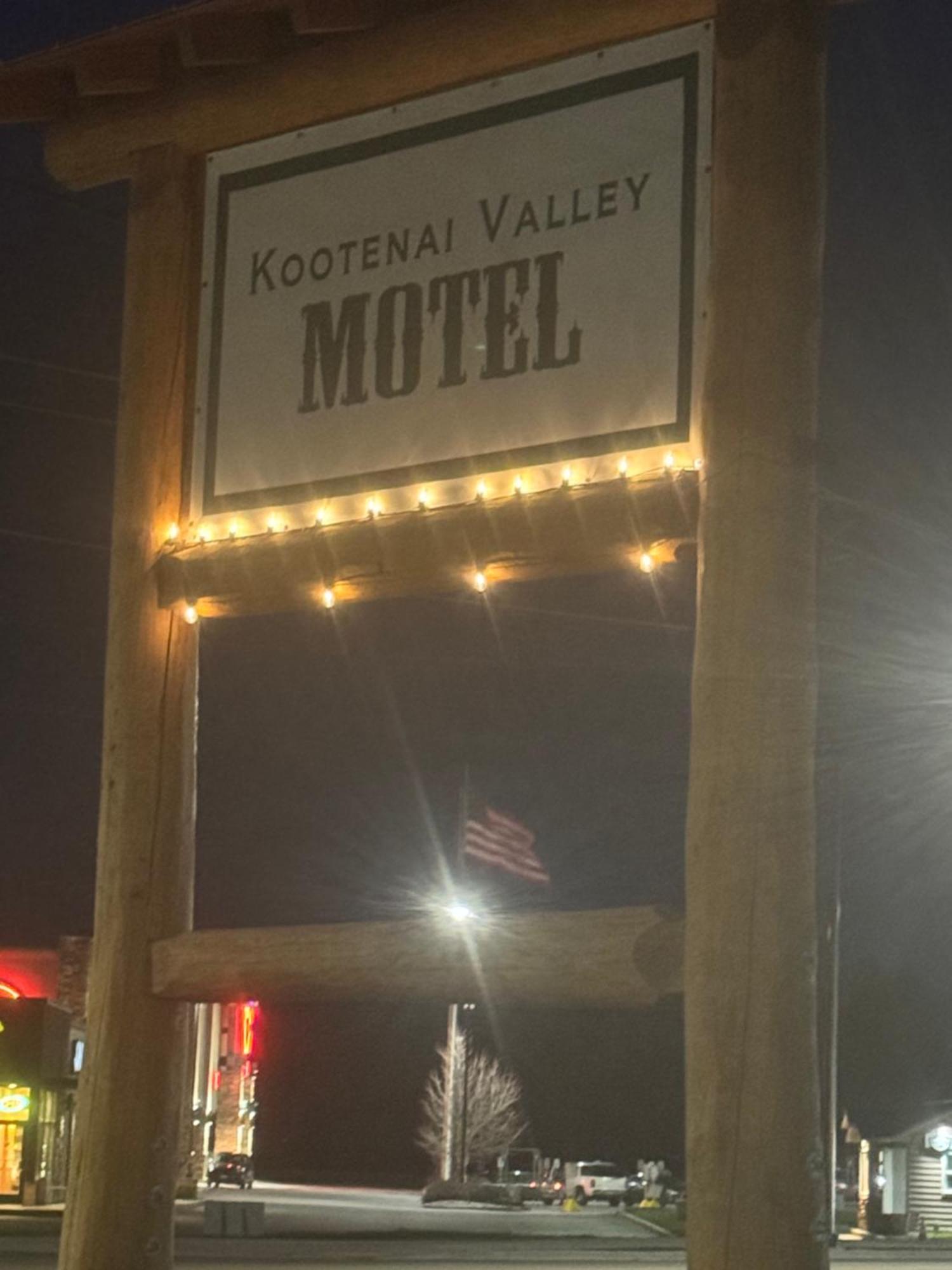 Kootenai Valley Motel 보너스페리 외부 사진